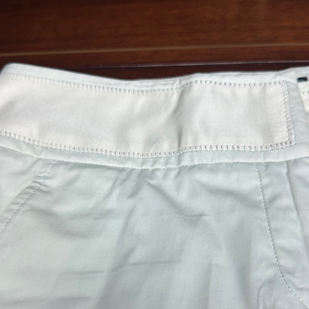Salvatore Ferragamo Elegant White Women's Blazer and trousers SET, sz 40 IT/6 US - Picture 15 of 16